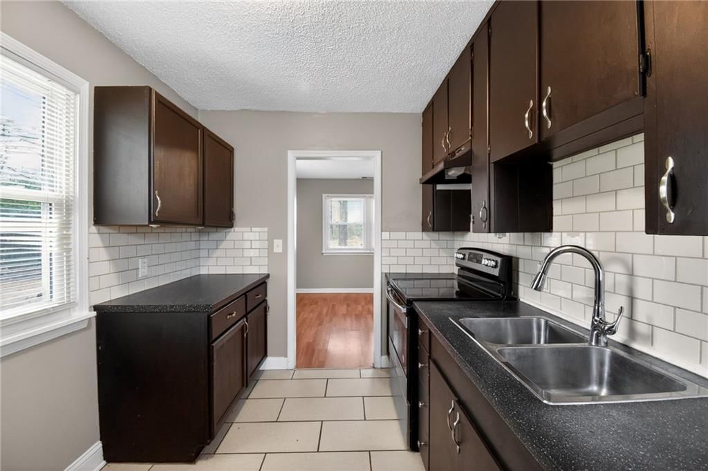 1720 S Hardy Avenue — photo 15