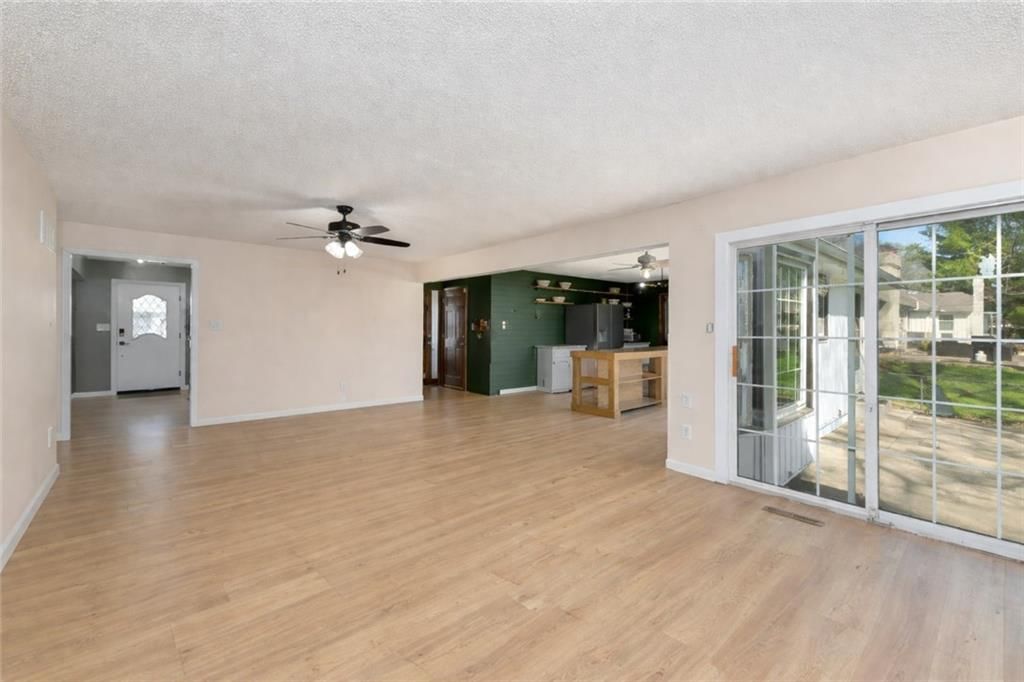 5219 Pleasant Avenue — photo 5