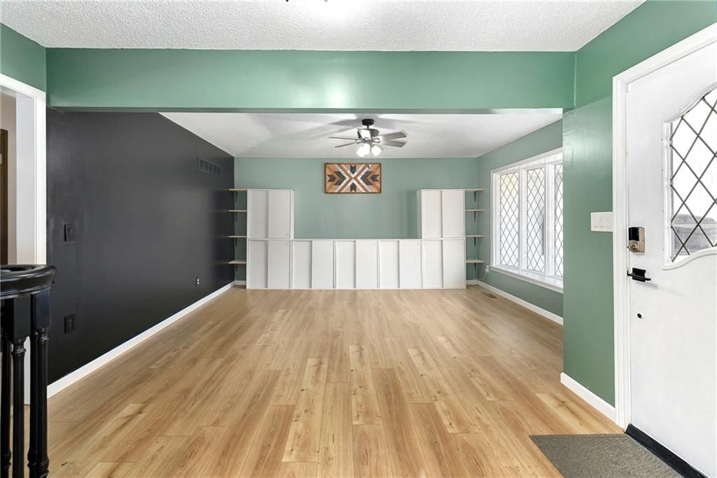5219 Pleasant Avenue — photo 14