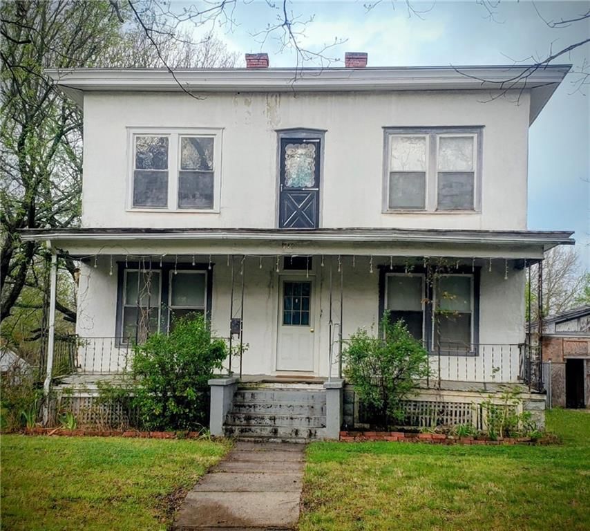 719 S 6th Street — photo 1