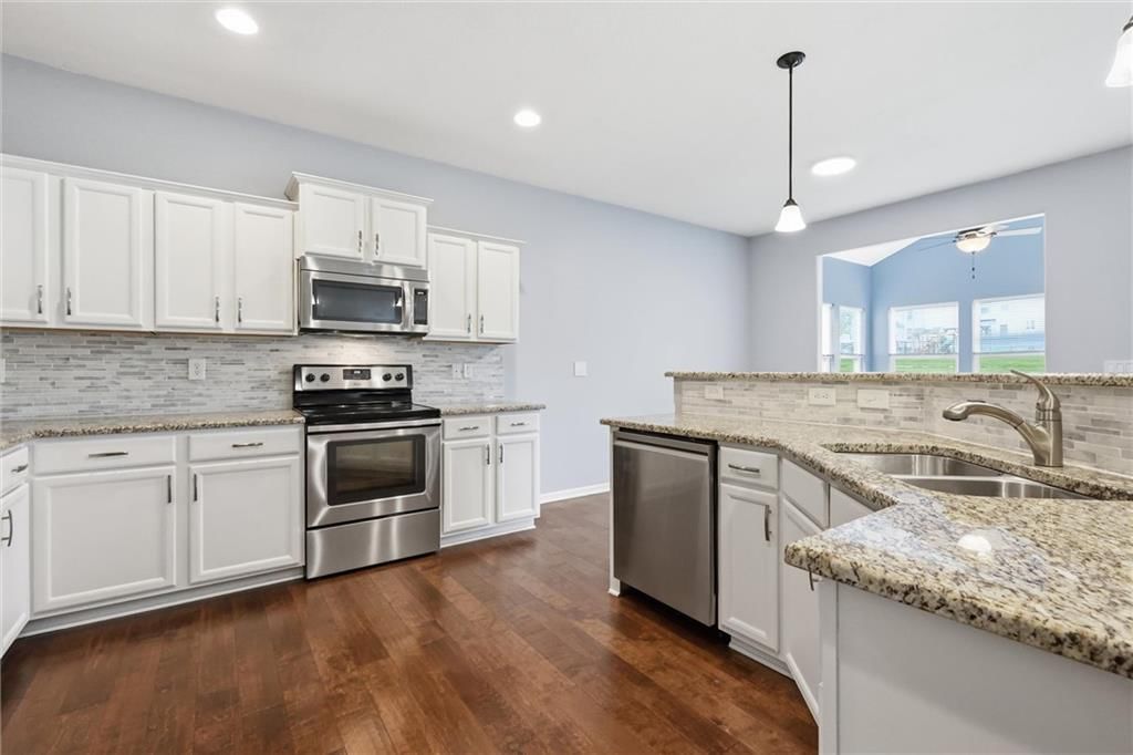 23706 W 88th Terrace — photo 5