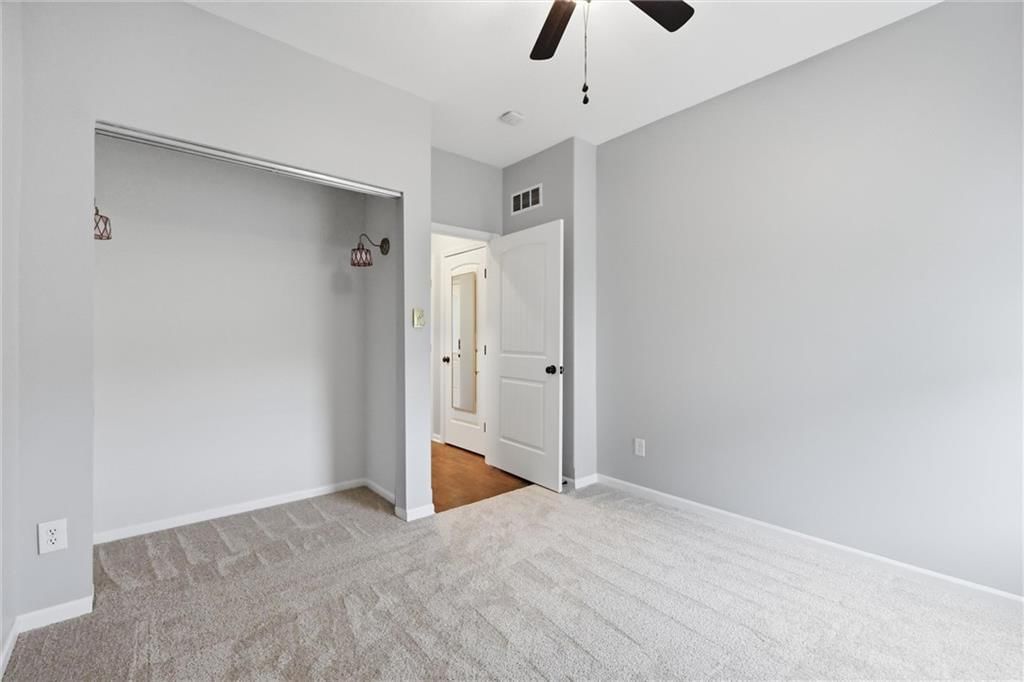 23706 W 88th Terrace — photo 22