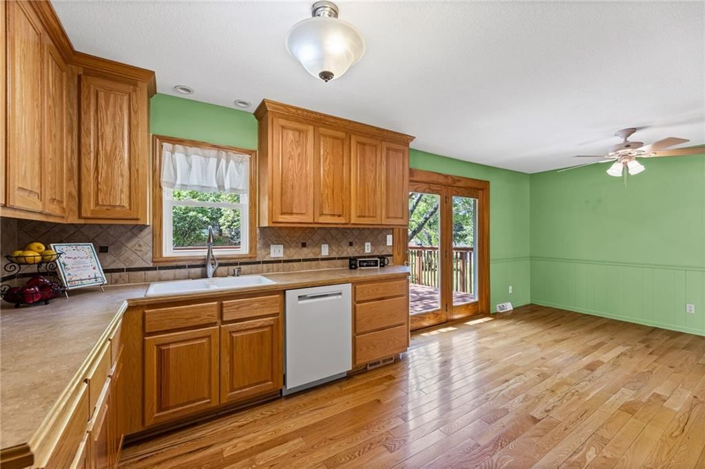 8205 W 57th Terrace — photo 16