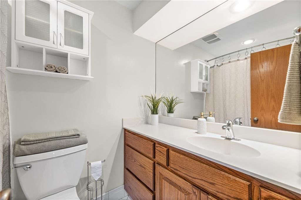 8205 W 57th Terrace — photo 25