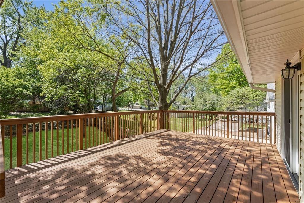 8205 W 57th Terrace — photo 34