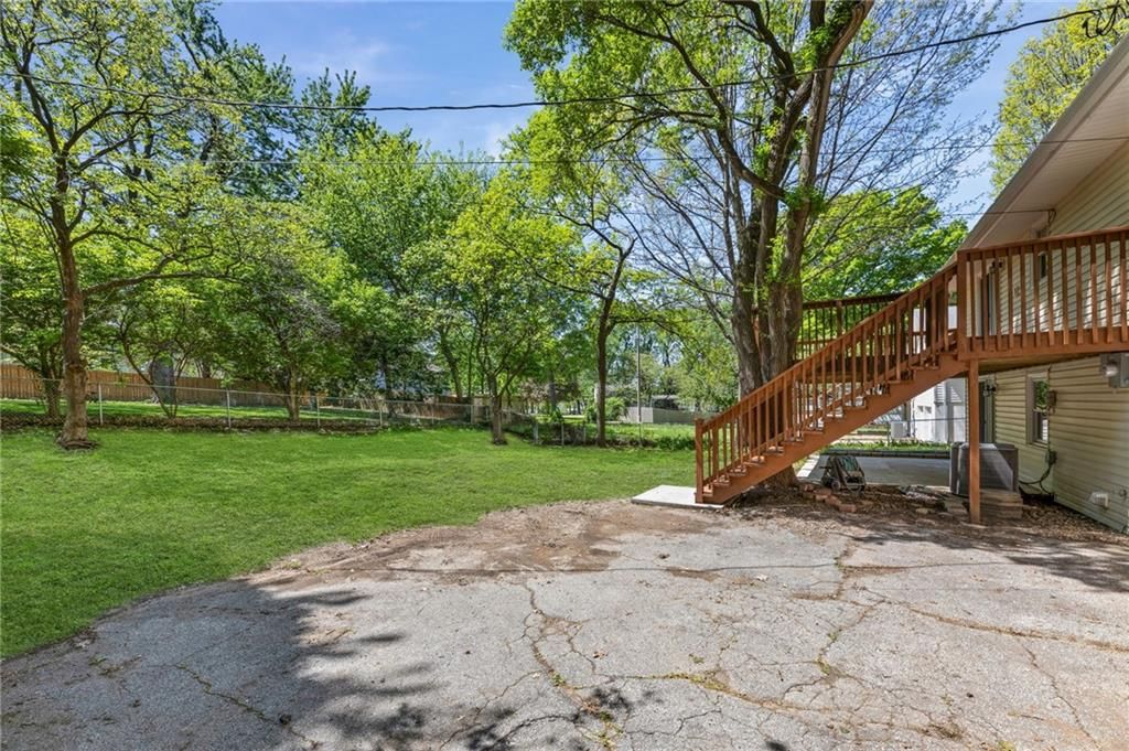 8205 W 57th Terrace — photo 37