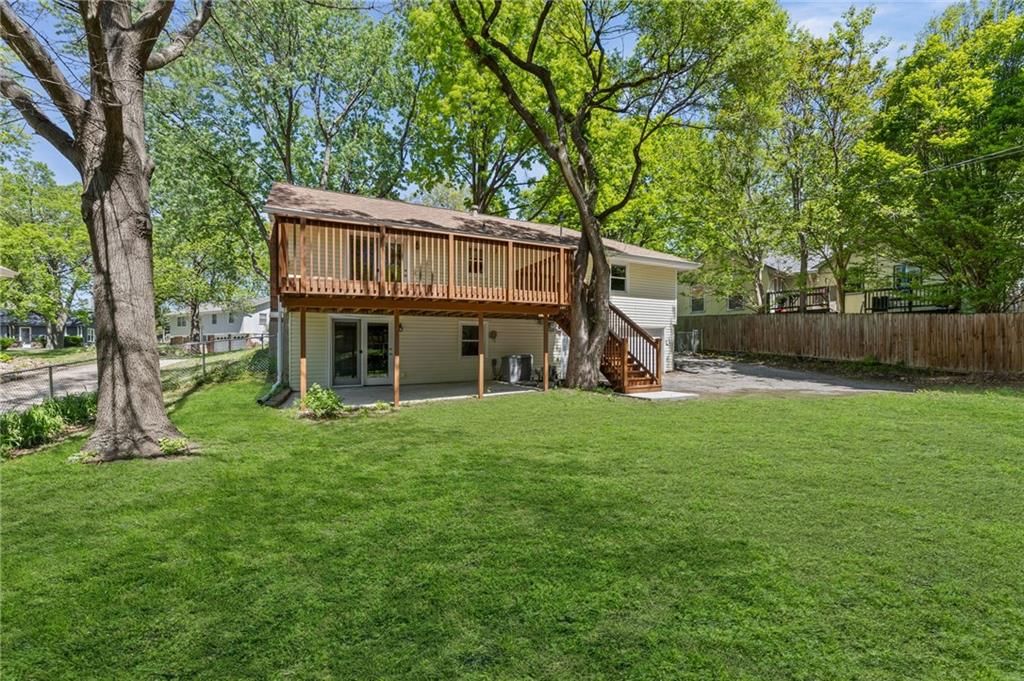 8205 W 57th Terrace — photo 41