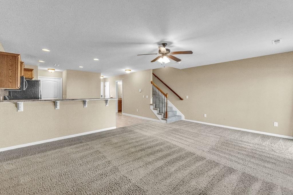 5215 Amy Court — photo 10