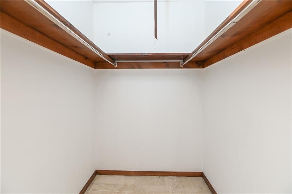 10915 W 100th Terrace — photo 19