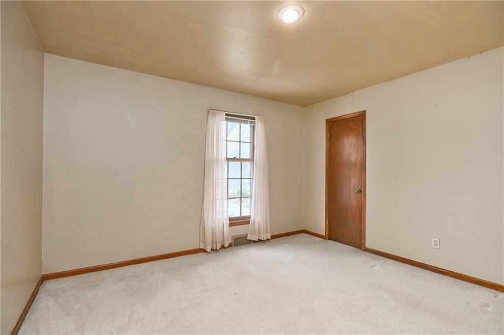 10915 W 100th Terrace — photo 20