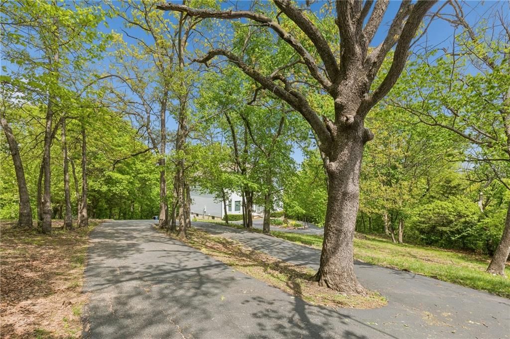 12400 E Bannister Road — photo 4