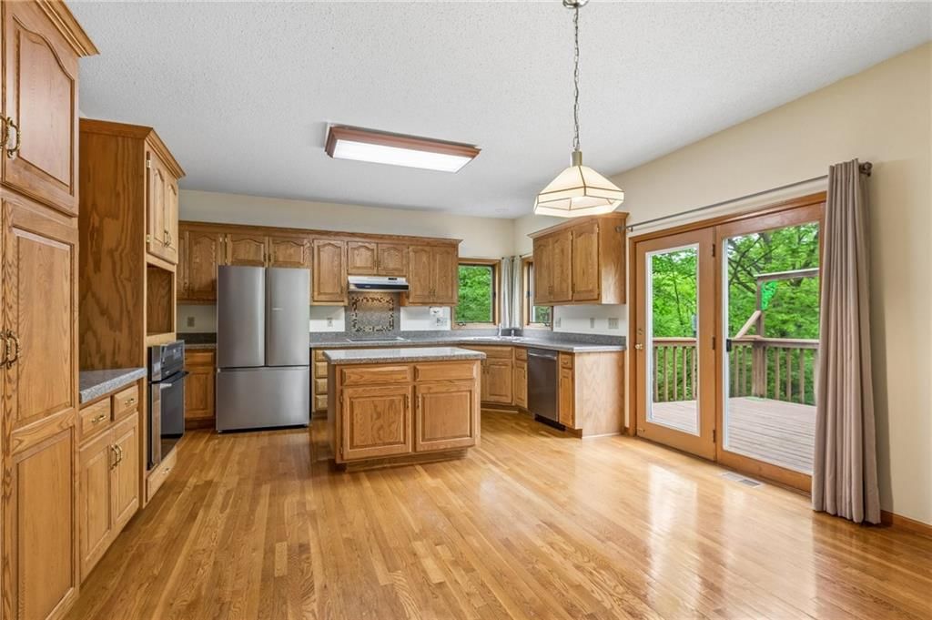 12400 E Bannister Road — photo 14