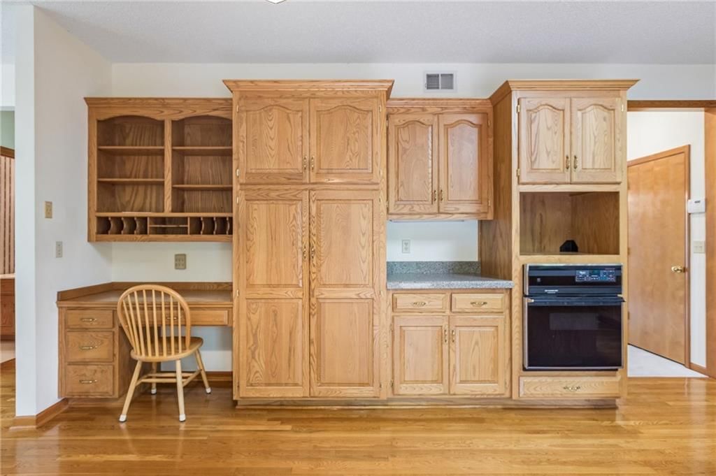 12400 E Bannister Road — photo 16
