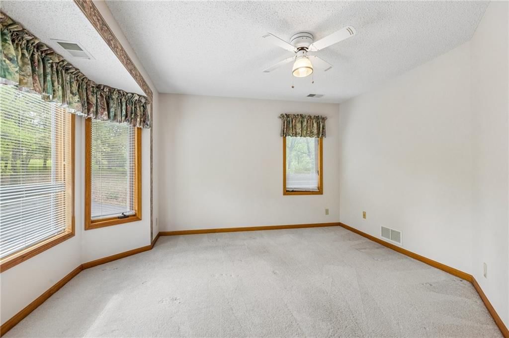12400 E Bannister Road — photo 38