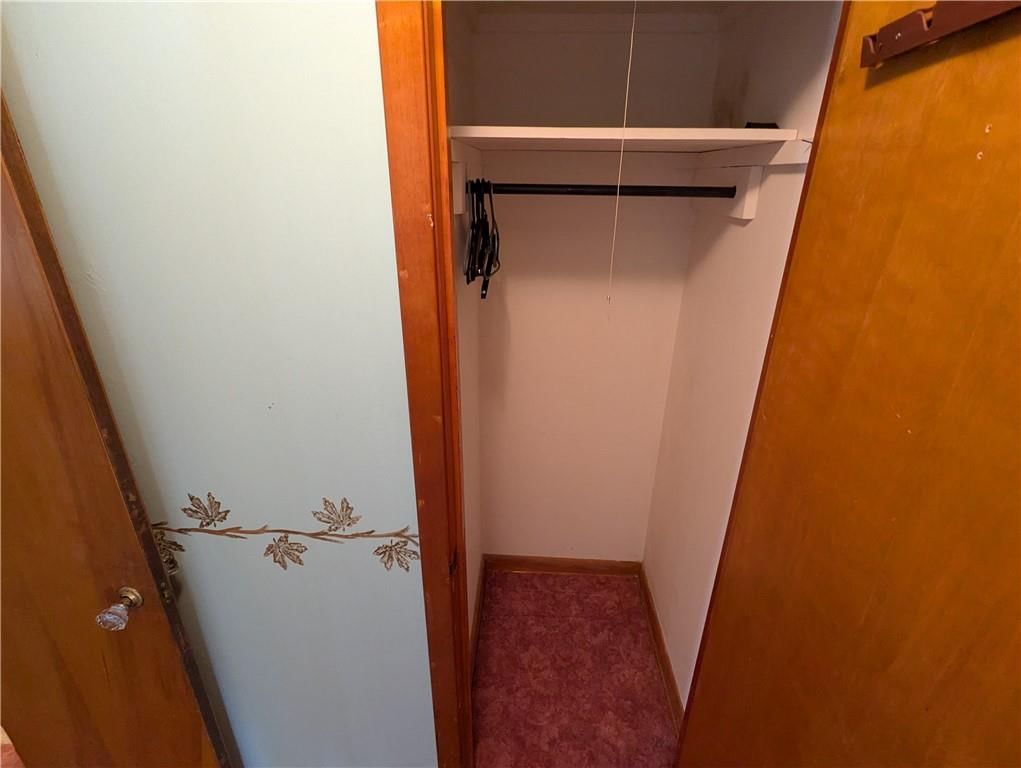 206 Hiawatha Avenue — photo 14