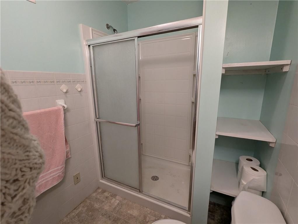 206 Hiawatha Avenue — photo 16