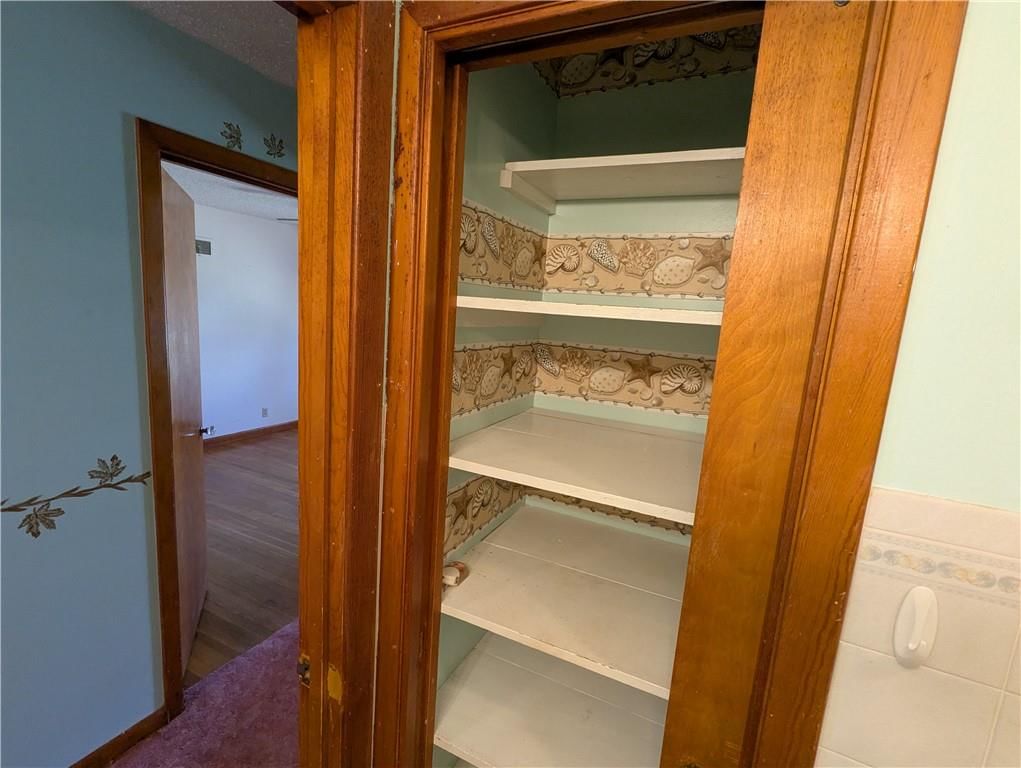 206 Hiawatha Avenue — photo 18