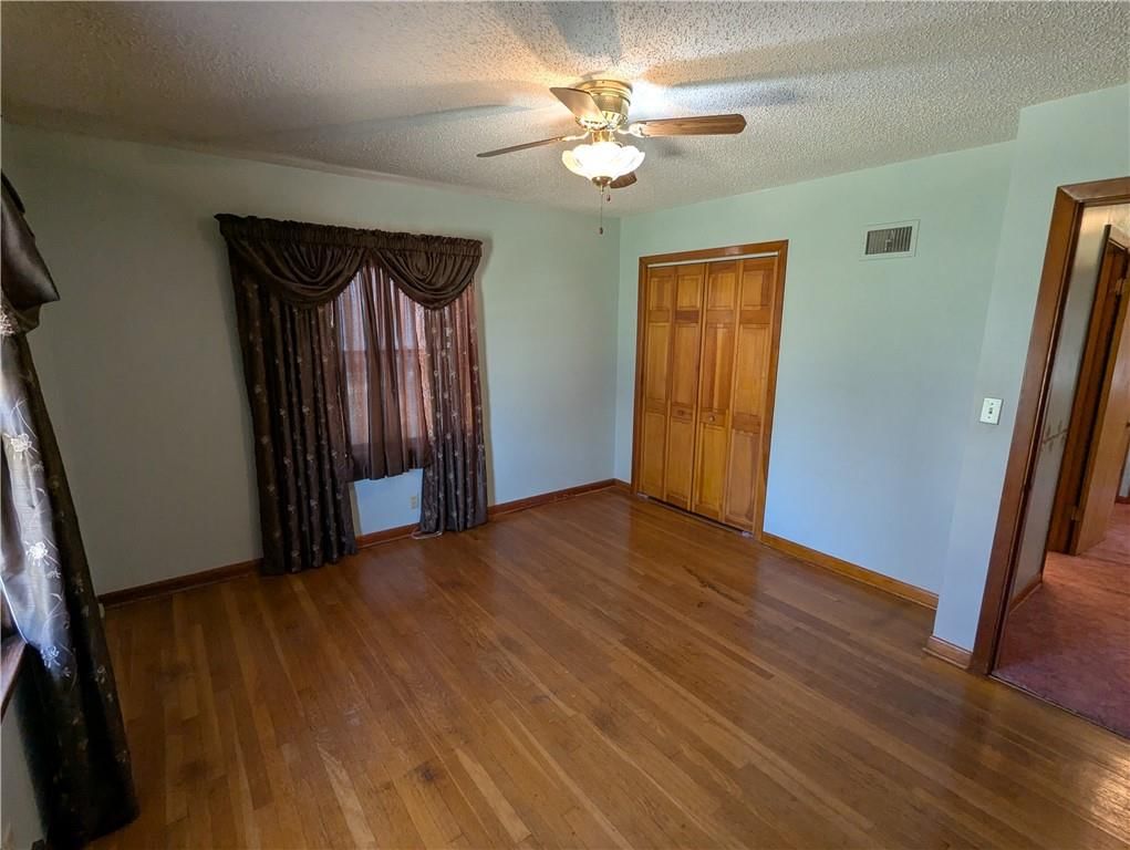 206 Hiawatha Avenue — photo 21