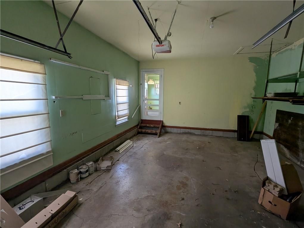 206 Hiawatha Avenue — photo 28