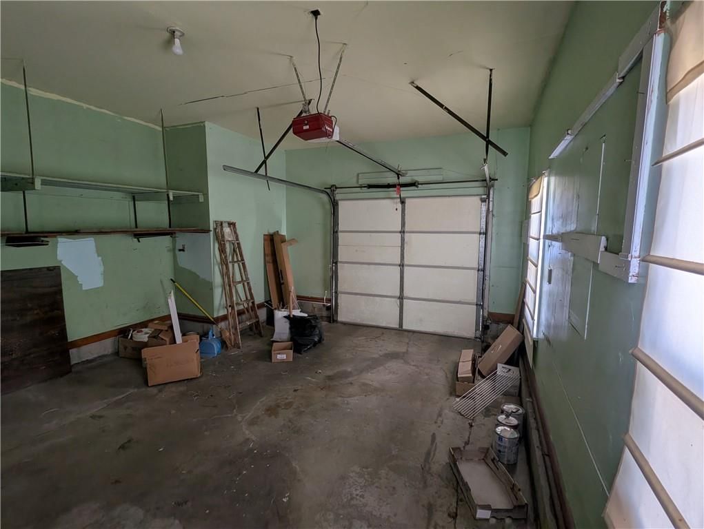 206 Hiawatha Avenue — photo 29