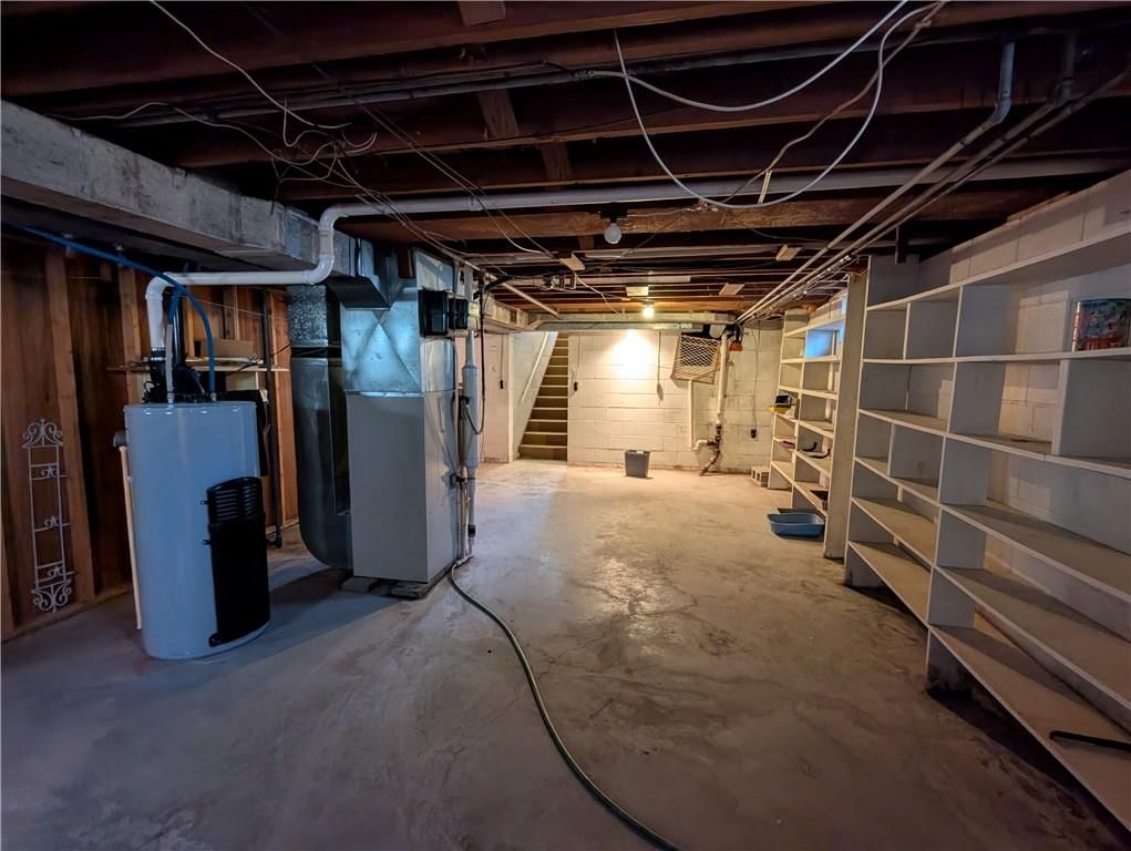 206 Hiawatha Avenue — photo 34