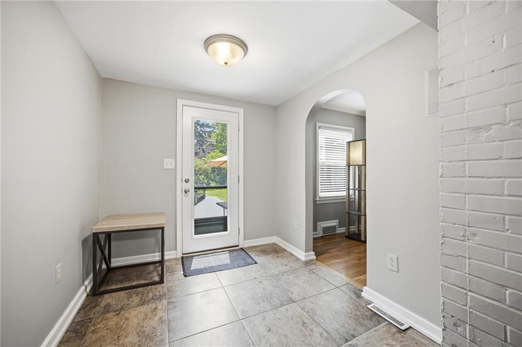 1207 W Gregory Boulevard — photo 13