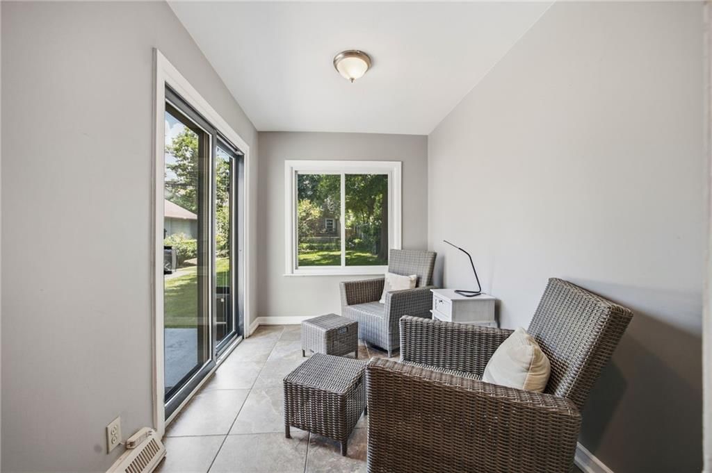 1207 W Gregory Boulevard — photo 18