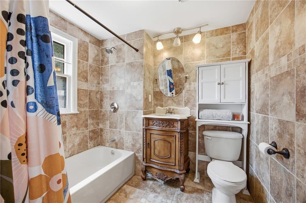 1207 W Gregory Boulevard — photo 26