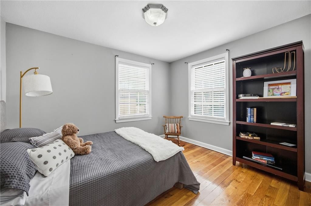 1207 W Gregory Boulevard — photo 27