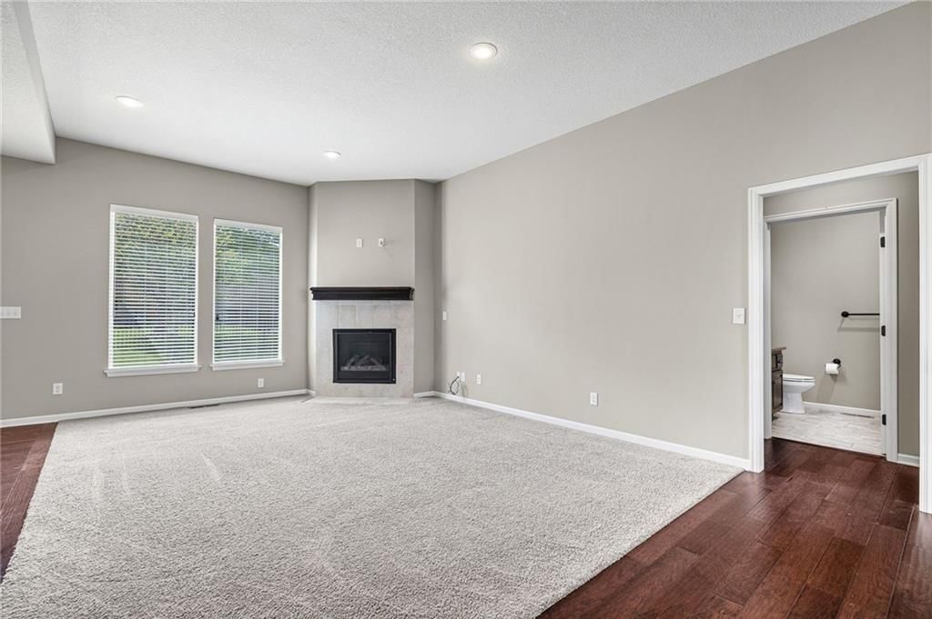 806 NW Par Drive — photo 11