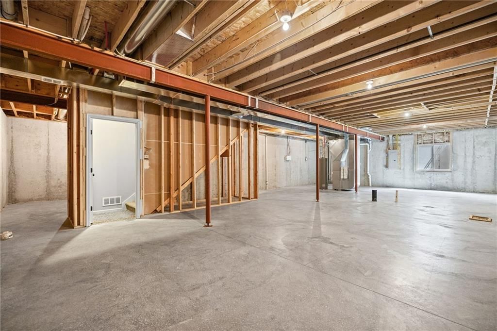 806 NW Par Drive — photo 32