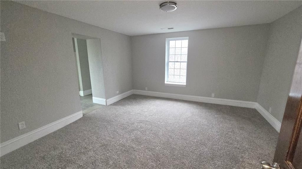 405 W Peoria Street — photo 22