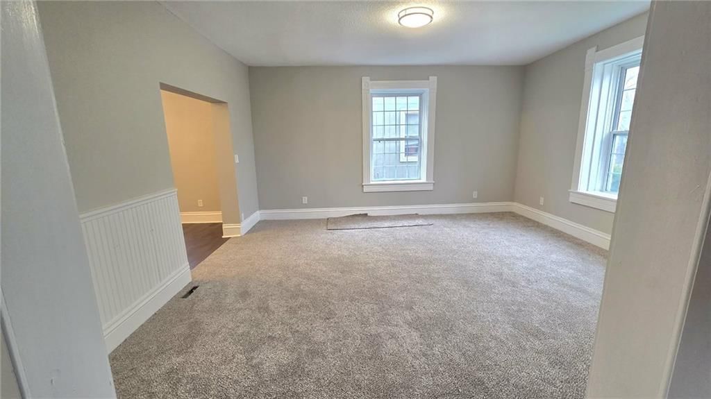 405 W Peoria Street — photo 23