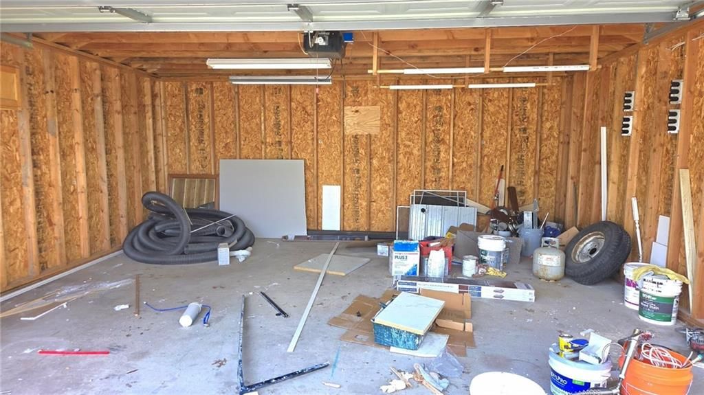 405 W Peoria Street — photo 32