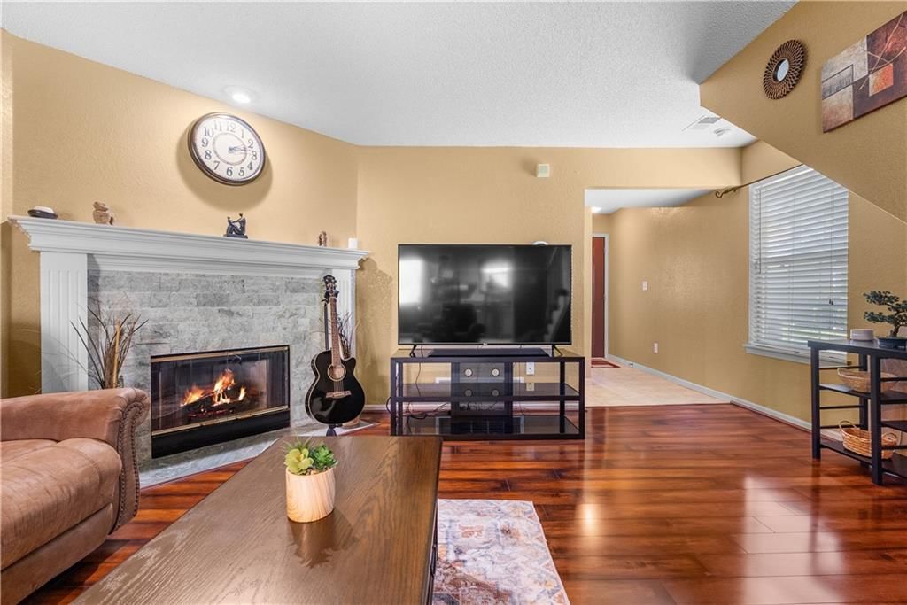 6157 NE Moonstone Court — photo 5