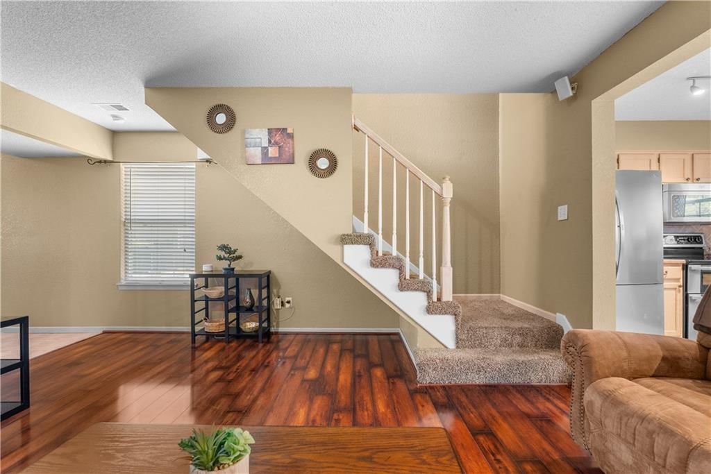 6157 NE Moonstone Court — photo 7