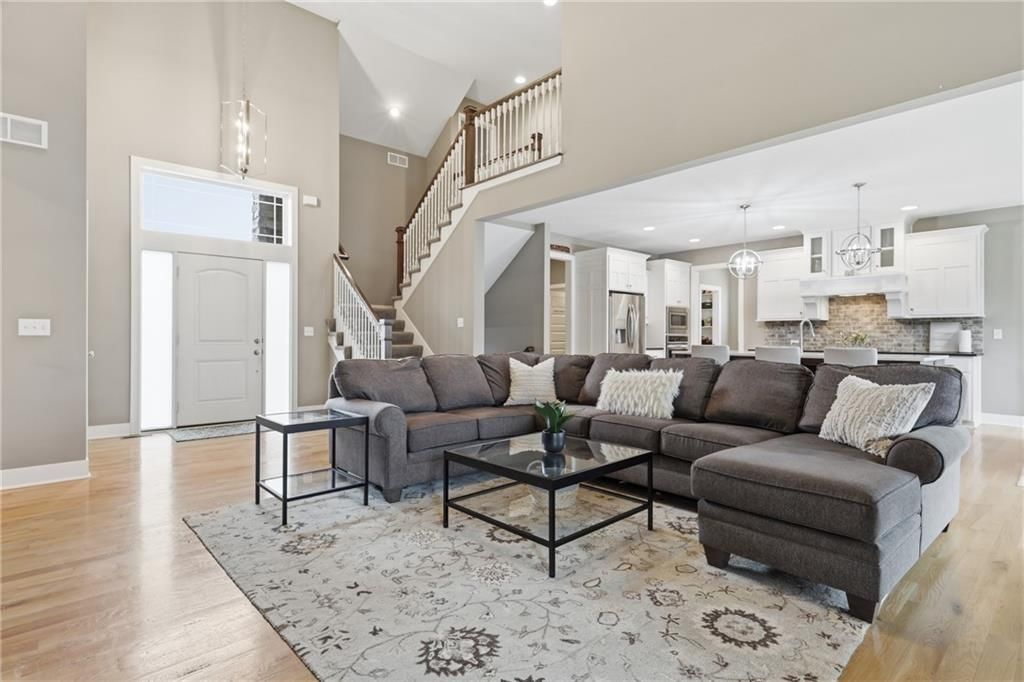 7310 NW Clore Drive — photo 8