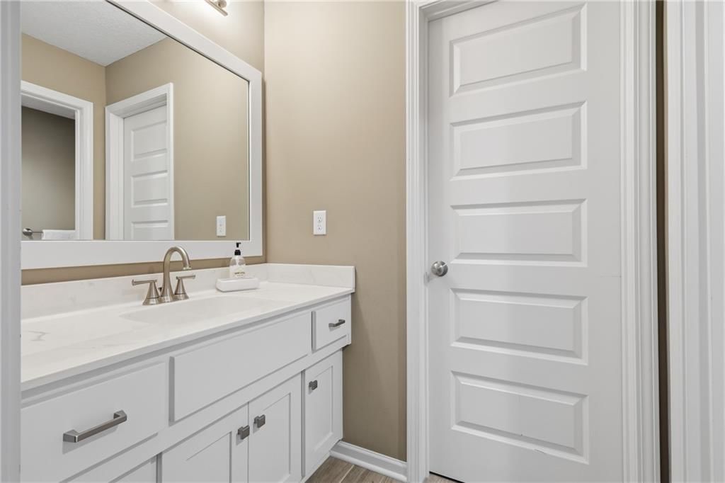 7310 NW Clore Drive — photo 31