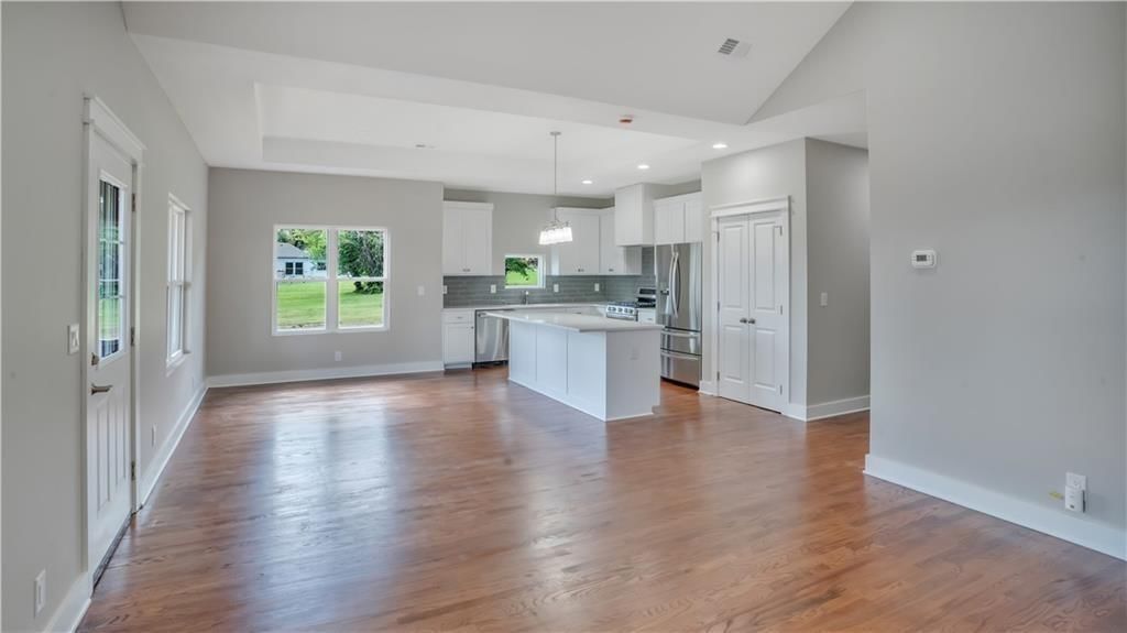 716 Chestnut Avenue — photo 17