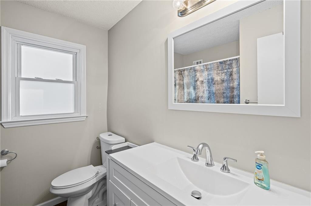10602 E 79TH Terrace — photo 17