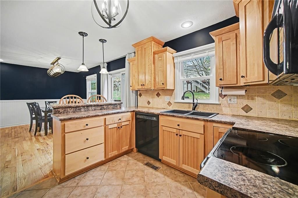 5630 Beverly Lane — photo 12