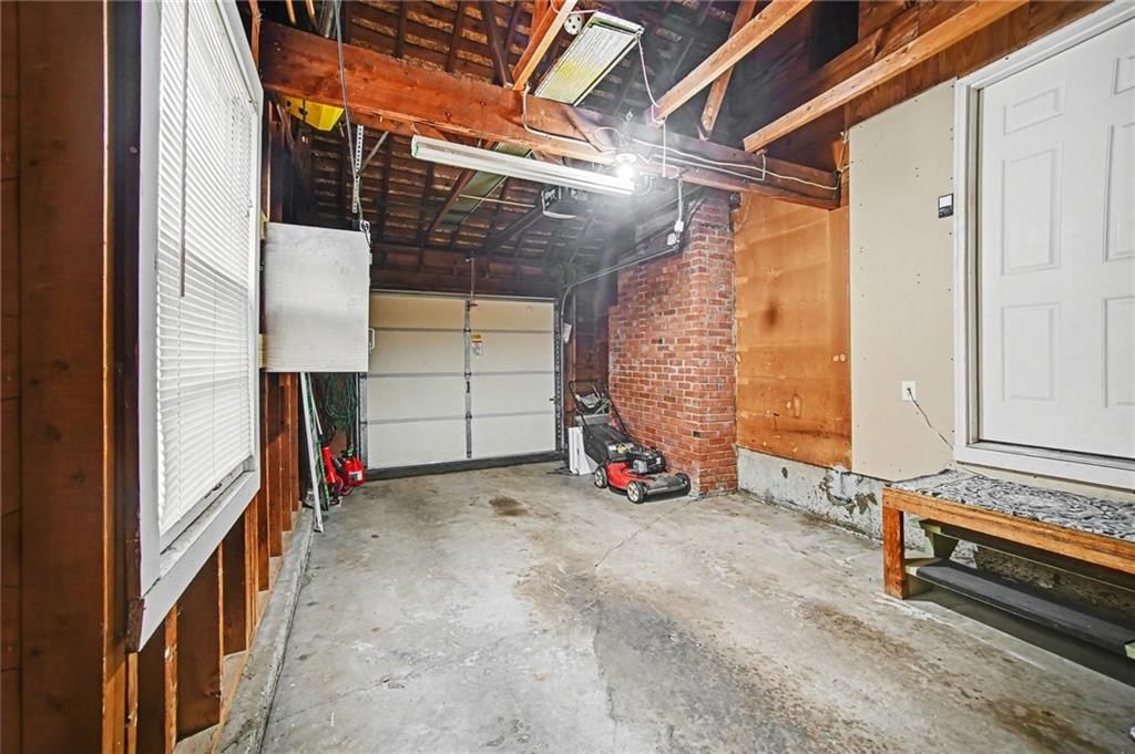 5630 Beverly Lane — photo 20