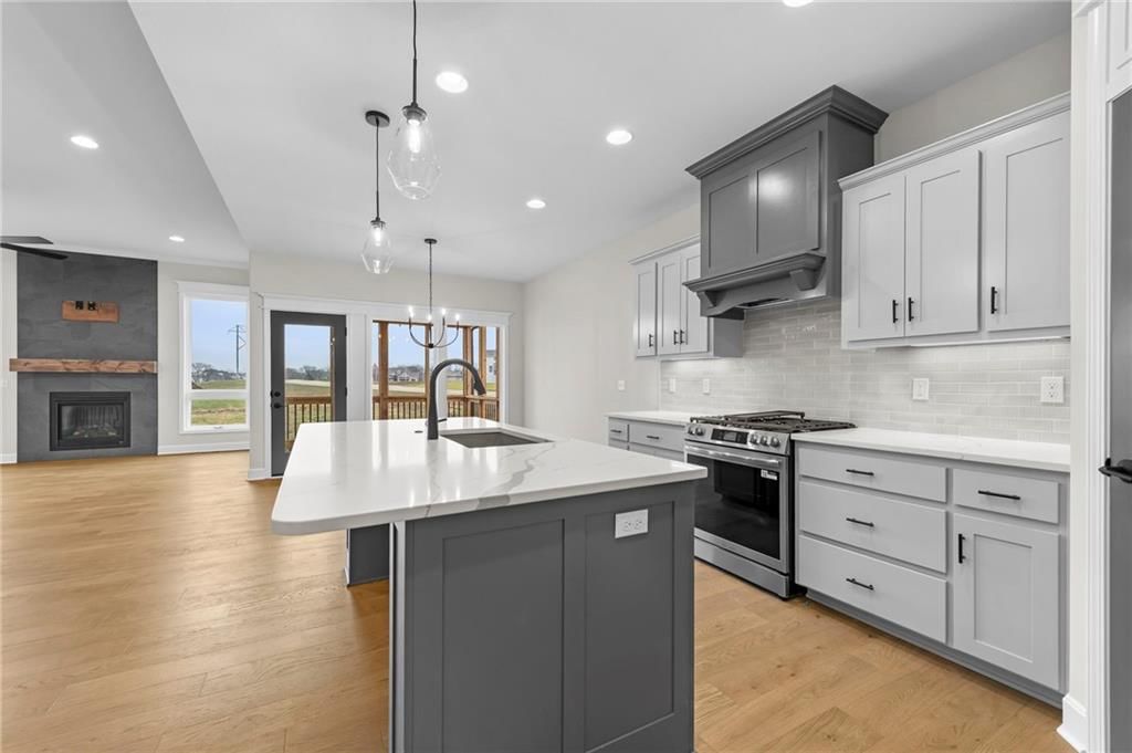 10619 N Bell Street — photo 14