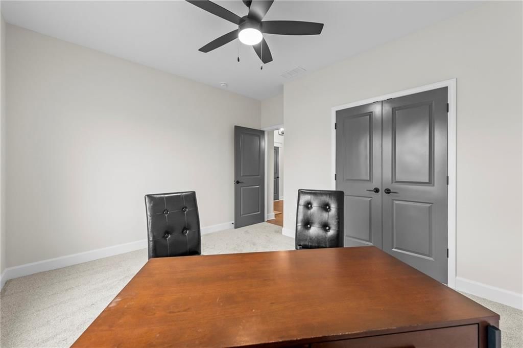 10619 N Bell Street — photo 28