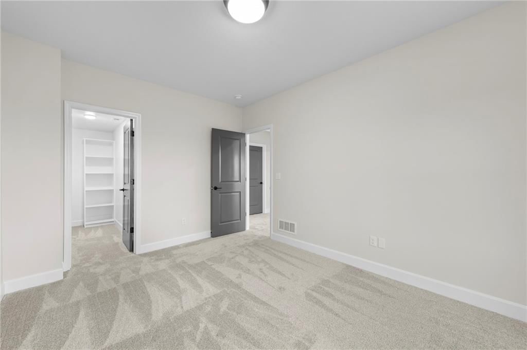 10619 N Bell Street — photo 38