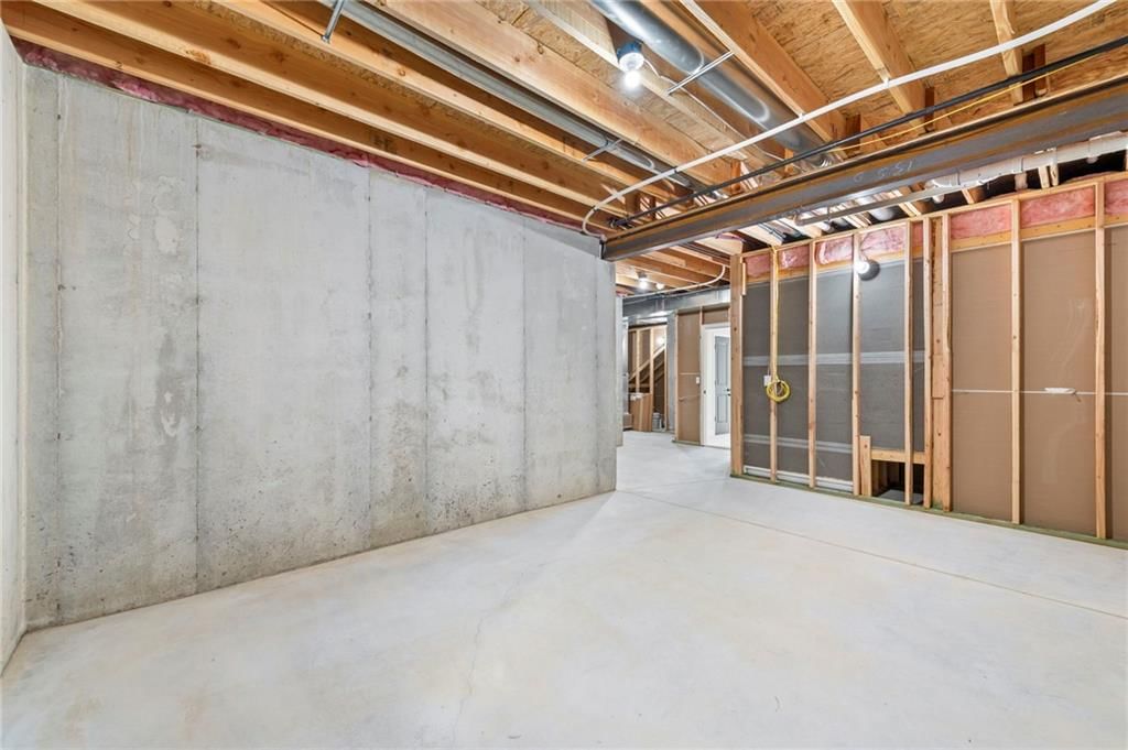 10619 N Bell Street — photo 41