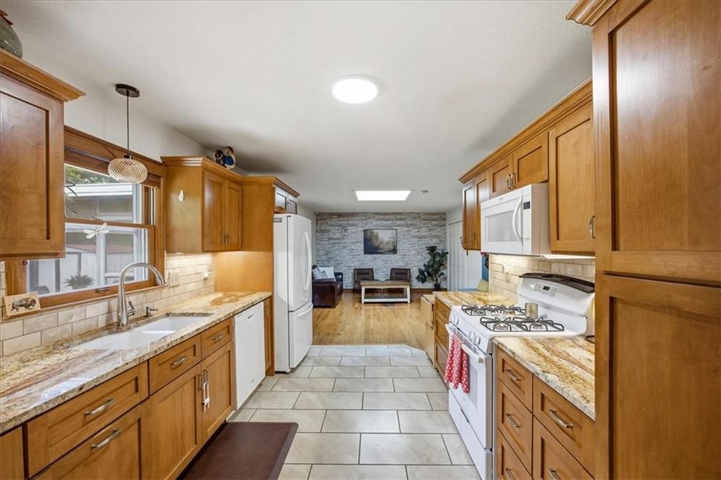 3508 Shady Bend Drive — photo 10