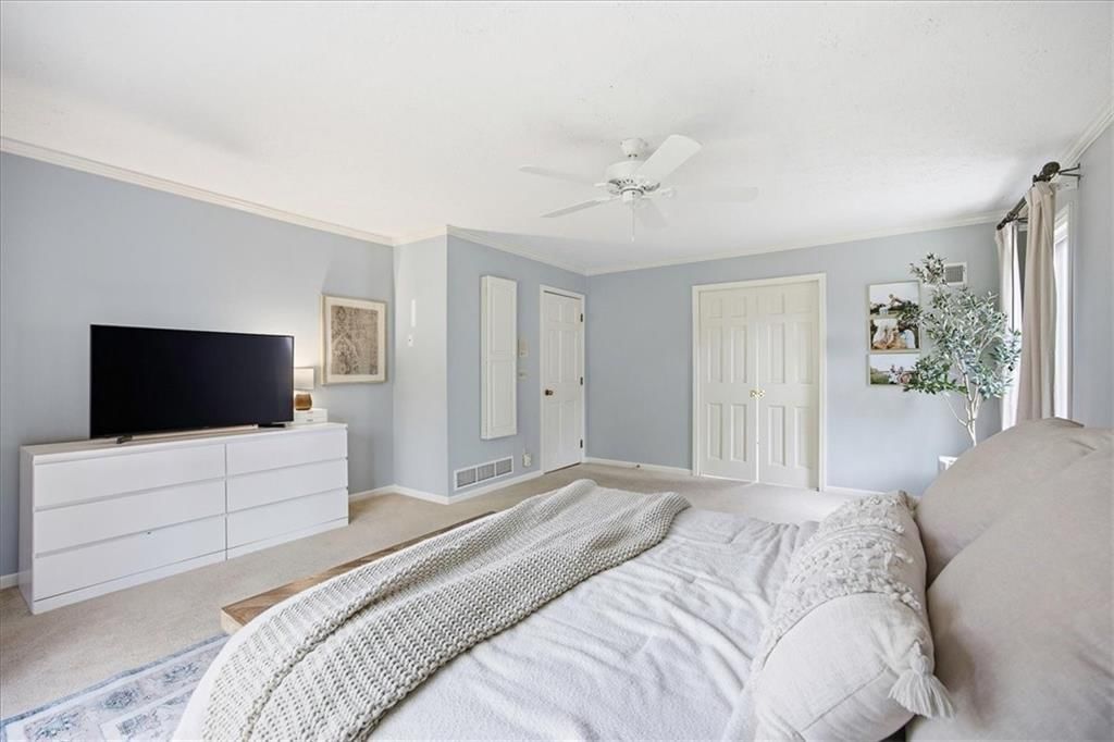 920 NW High Point Drive — photo 15