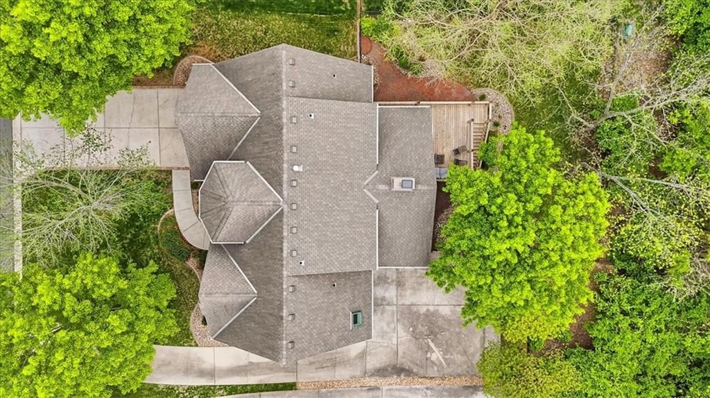 920 NW High Point Drive — photo 30