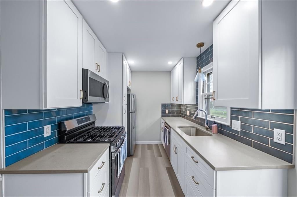 2816 W 47th Terrace — photo 11